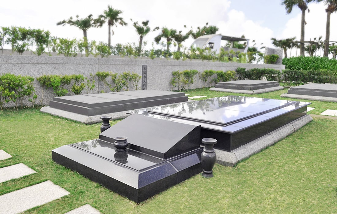 Standard Family Coffin Burial Plot