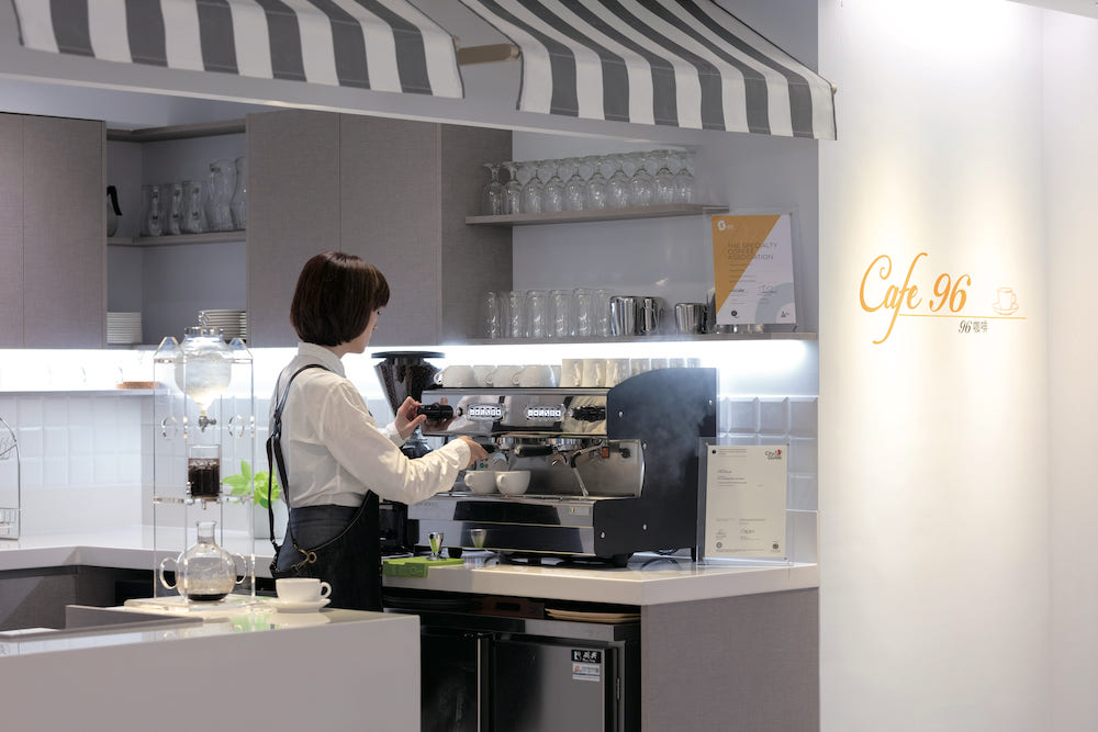 台北禮儀公司金寶山提供咖啡廳讓家屬休息